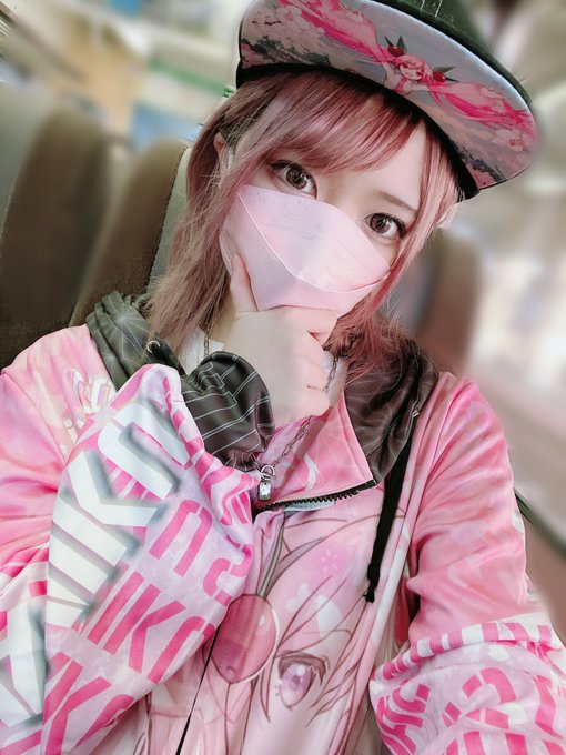 Twitterのコスプレ画像32