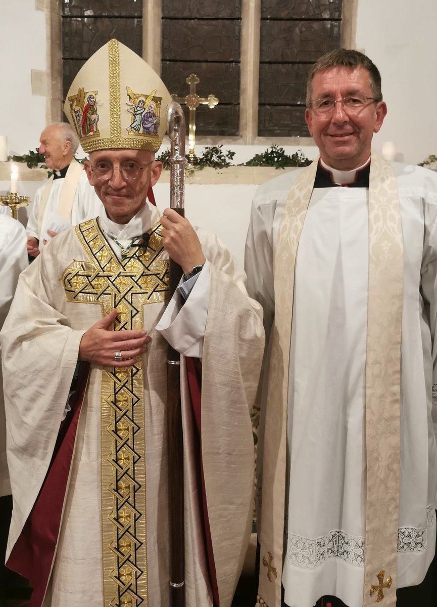 Fr_Paul_ABE's tweet photo. A new Rector in the Diocese of Chichester and the parish of ABE. Splendid evening. https://t.co/QYBiUna8Vc