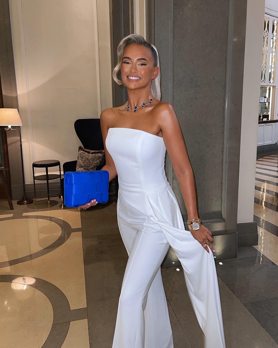 Molly-Mae tweet media