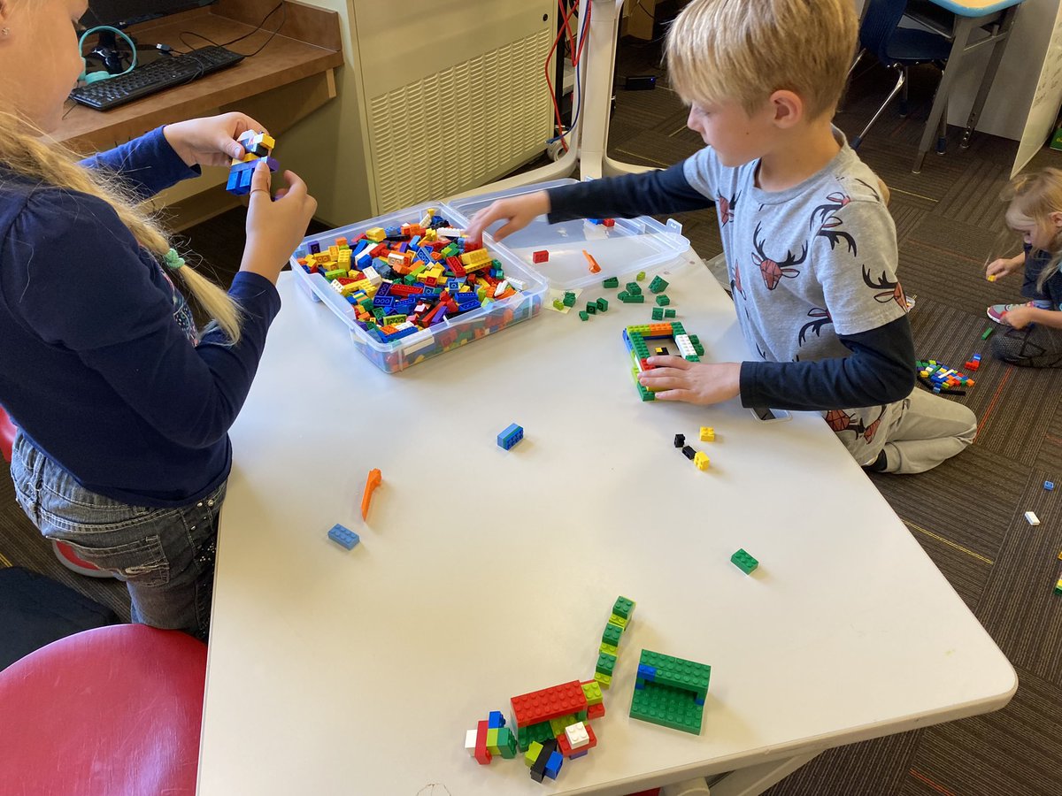 Miss_Seifert's tweet photo. Lego Adventure Club. 😊 https://t.co/zhoTD0LJYW