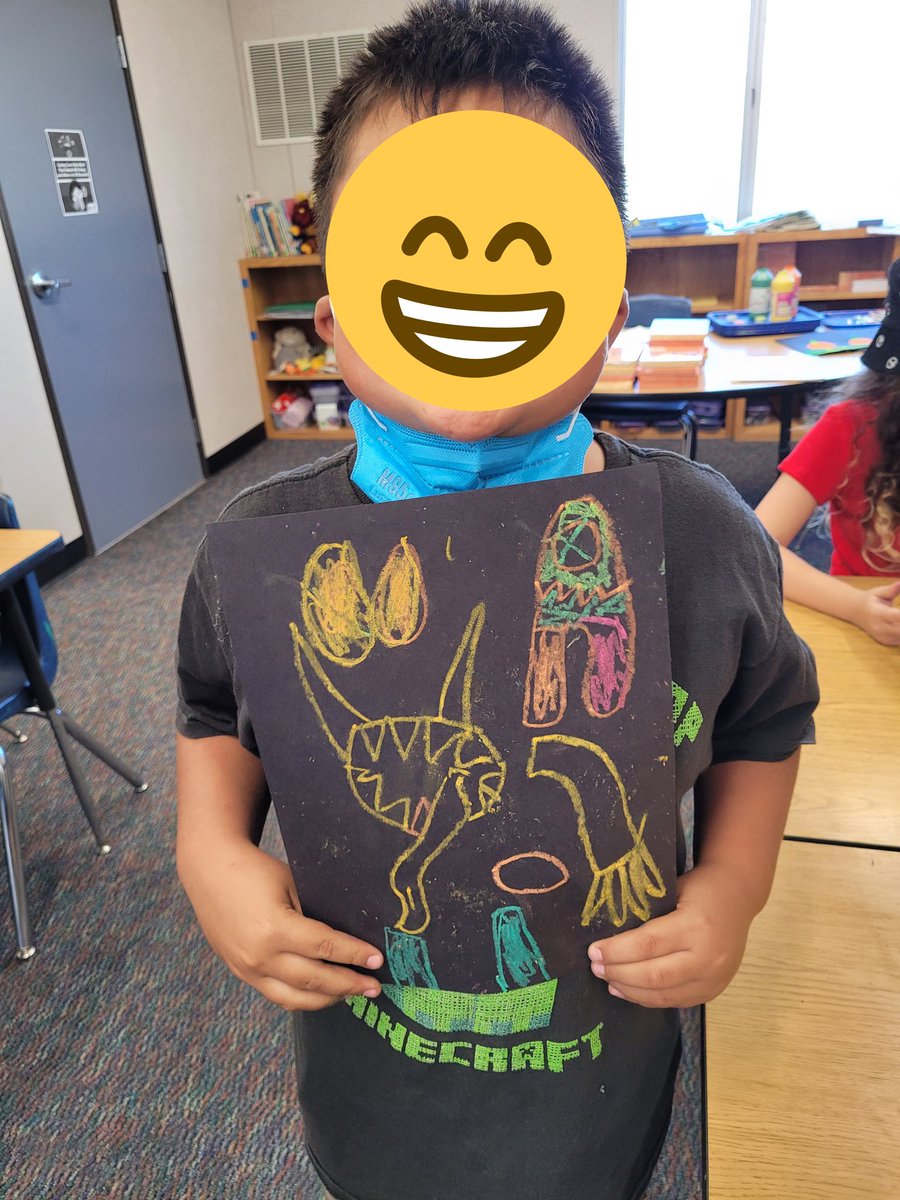ArtwithGrue's tweet photo. @Rustic_Rainbow @mrKeehmer We tried the Gruffalo lesson today with 2nd grade. I love these kids' imaginations!!! https://t.co/RYOABSalMW