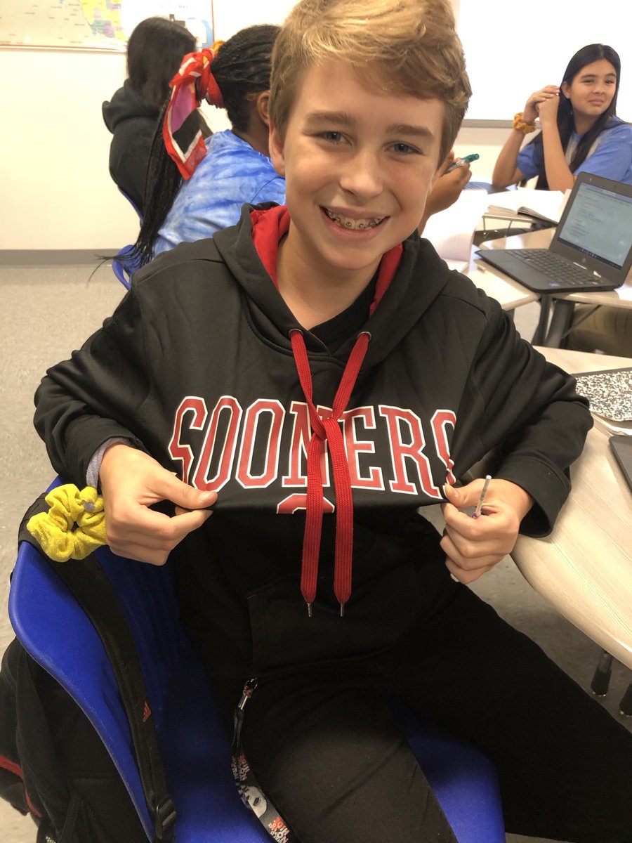 CISDCCMR's tweet photo. Think College Thursday was a hit today! It was awesome to learn about all of the different universities that were represented across Brave Nation today. #READY #collegeboundbrave https://t.co/5ZL9F1TNt9
