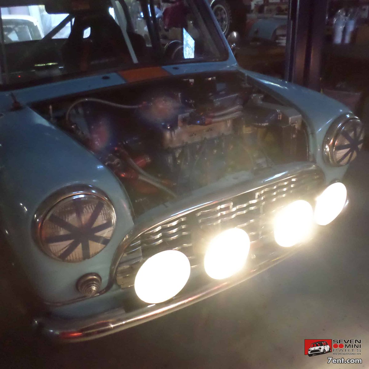SevenMiniParts's tweet photo. "Let there be light" -- getting ready for "Minis vs Mustangs" @ Laguna Seca, Nov 12-14
#classicMiniRacing #SevenMiniParts #classicminicooper #classicmini #classicminis #mini #minis https://t.co/zMoPntun4U