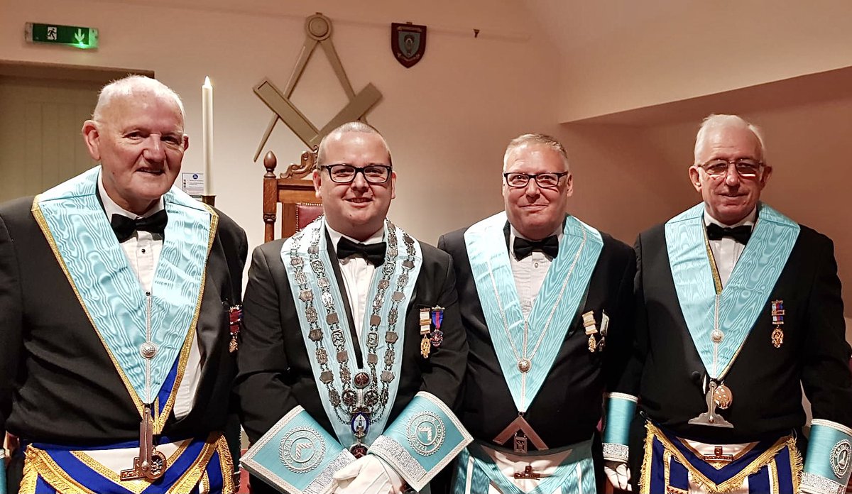 What a great evening being installed as Master of <a href="/CarfaxLodge5723/">Carfax Lodge 5723</a> #Freemasons #freemasonry #ugle #Master #oxfordshire @OxfordshirePGL <a href="/OxfordLightBlue/">Oxfordshire Light Blues</a> thanks to all who came along.