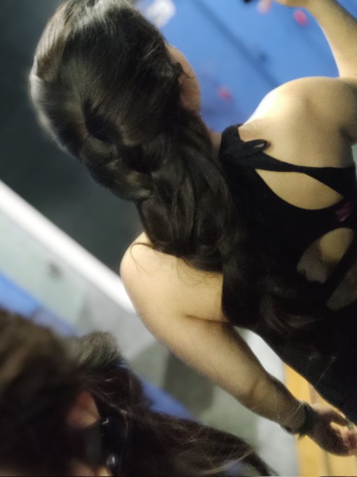 Love a braid 🤍 https://t.co/CFn3RfFwQ7<a href="/tag/of"class="tags"><span>#of</span></a><a href="/tag/hairlover"class="tags"><span>#hairlover</span></a><a href="/tag/onlyfans"class="tags"><span>#onlyfans</span></a><a href="/tag/bundrop"class="tags"><span>#bundrop</span></a>