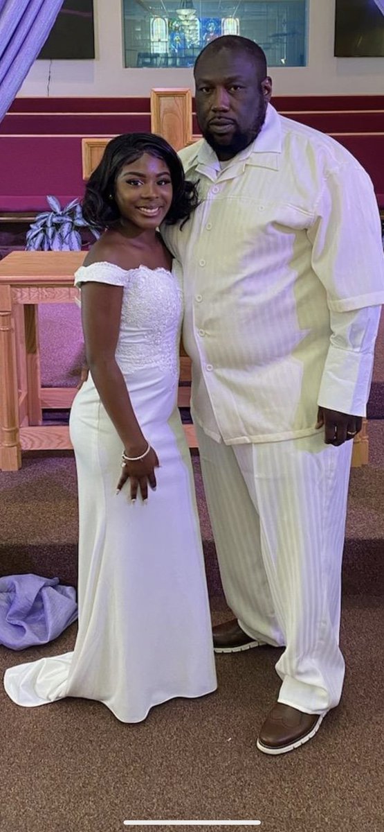 trapdashian__'s tweet photo. So I asked y’all a question the other day .. If it would be ok for me being 42 to date a 19 year old … Majority said he would be grown so it’s not a problem.. but yesterday this man went viral for marrying his 18 year old God daughter he is 55 years old … Do you feel the same? https://t.co/rRZdyqS2WB