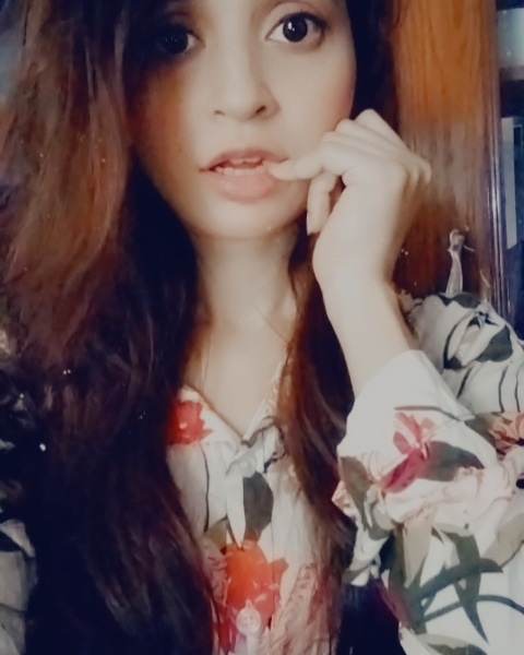 ilma_jaffri's tweet photo. Stress less and enjoy the best. 🤞

#mood #selfietime #parizad #TanaaBanaa #alizehshahofficial #RababHashim #humtvdrama #actress🎬 #actresslife #reels #bestvacations #enjoylife https://t.co/loskoY8n0b