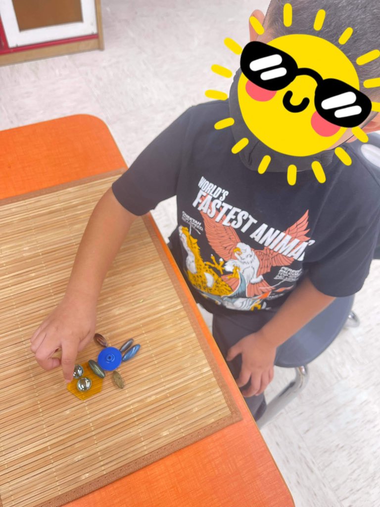 #Ibpyp #HCISDproud #kindergarten #sharingtheplanet #MightyEagles <a href="/seesaw/">Seesaw</a> A provocation: what living things can you create with these loose parts? Record on seesaw to tell about your living thing.