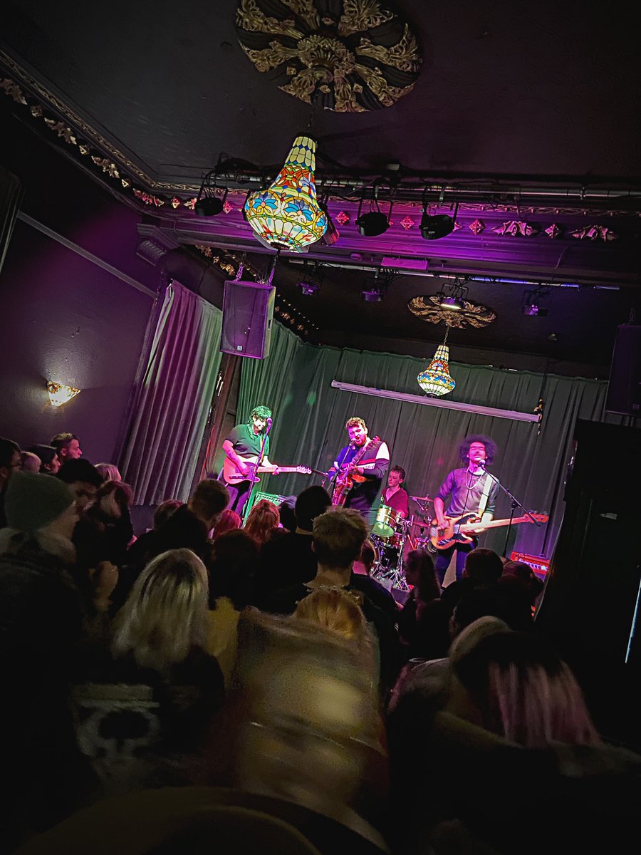 Luminescent tweet media