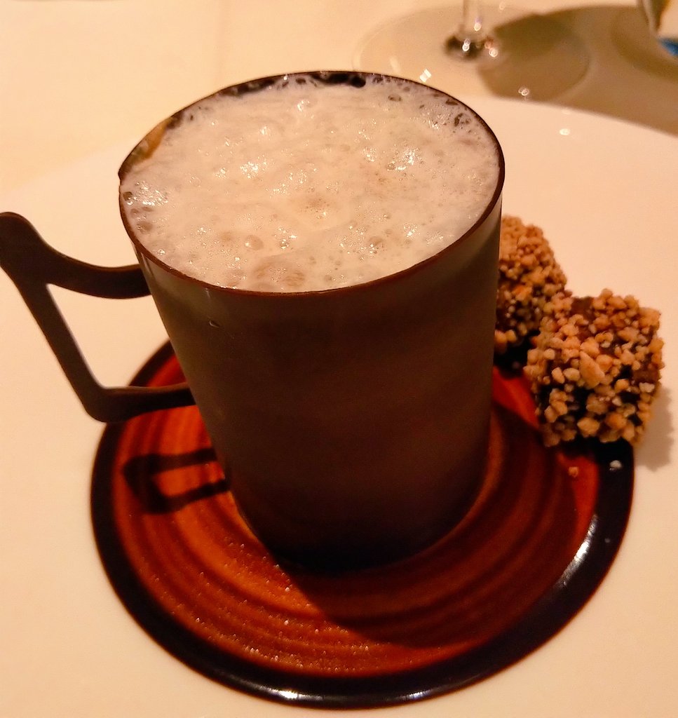 The Vegan Cakery tweet media