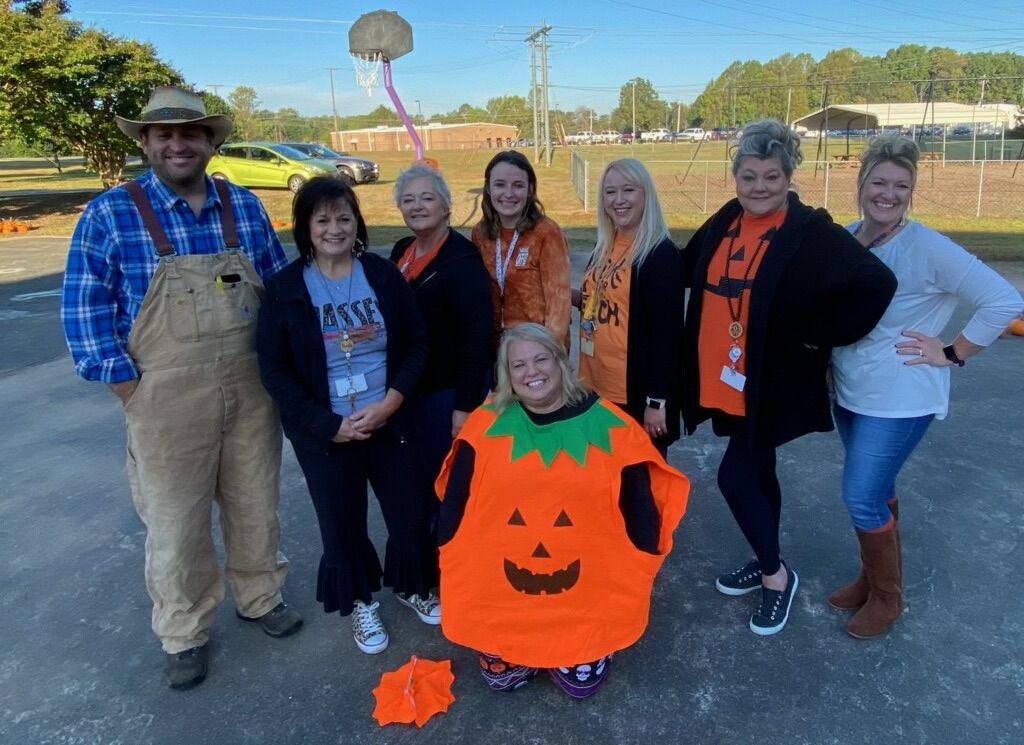 Have you been to the GEM Pumpkin Patch? If so, I bet you saw Farmer Eaker and Spookley? Our pumpkin patch is full of the special and unique 'pumpkins!' Love our kindergarteners!