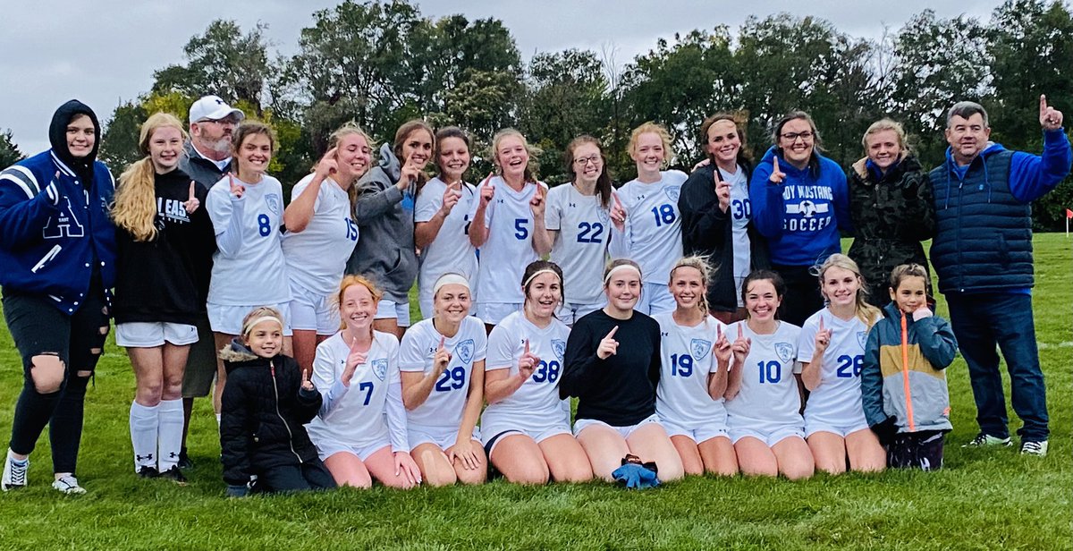 AllenEastAD's tweet photo. AE girls soccer is moving on!  ⚽️💙
#SectionalChamps 💪🏻 https://t.co/v60DQN20CX