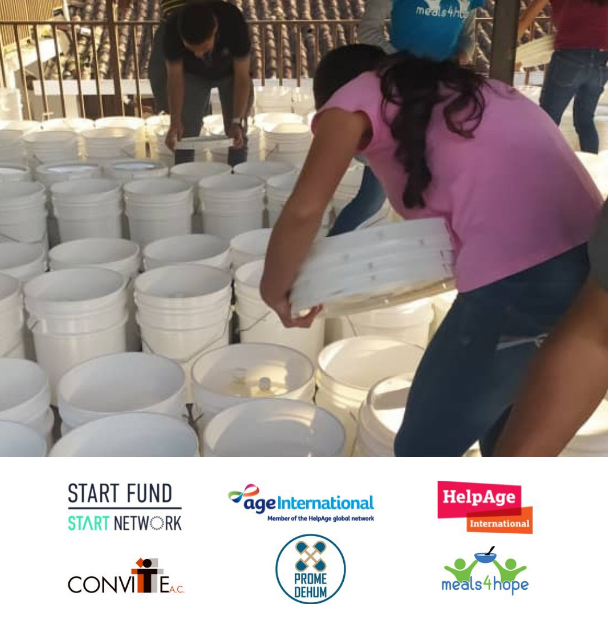promedehum's tweet photo. Somos #GenteQueAyuda:
@conviteac, @HelpAge, @meals4hope y #Promedehum con el apoyo de Start Fun, llegando a lugares donde las precarias vías que existían fueron borradas por los derrumbes en #Zea, estado #Mérida, con mucho cariño e imparcialidad. https://t.co/LQUJCAEddv