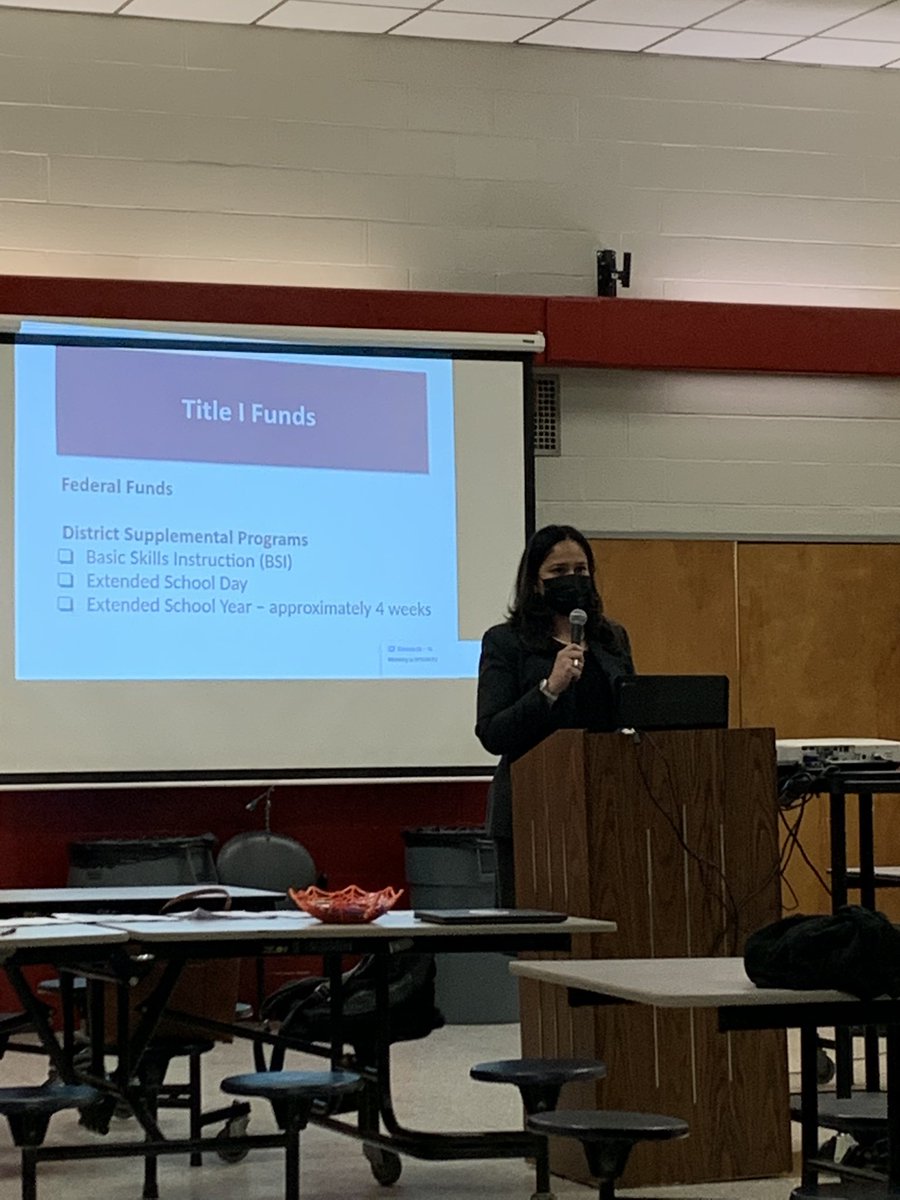 RphsScarlets's tweet photo. Supervisor Ms. Rodriguez welcomes families to the annual ESL/BSI Parent Night! #scarletspotlight #whynotRP @RPPS_NJ https://t.co/DWg17XfEUg