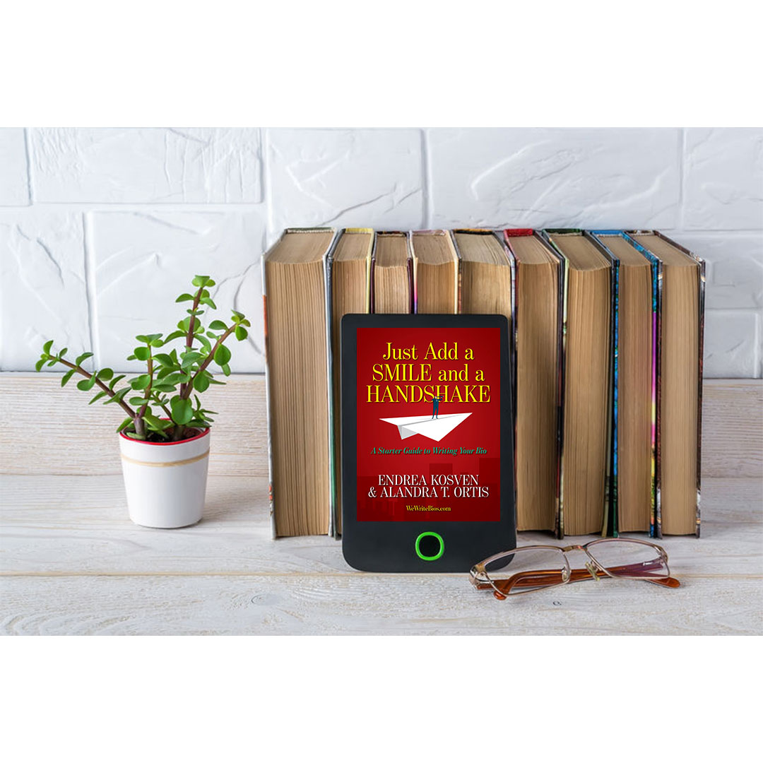 wewritebios's tweet photo. Looking for great samples of bios for inspiration? https://t.co/AbiDrZiLuZ
#professionalbio #executivebio #realtorbio #healthcarebio #smallbusiness #ebook #read #digitalbook #DIY #wwb #wewritebios https://t.co/U5SuFXvChM
