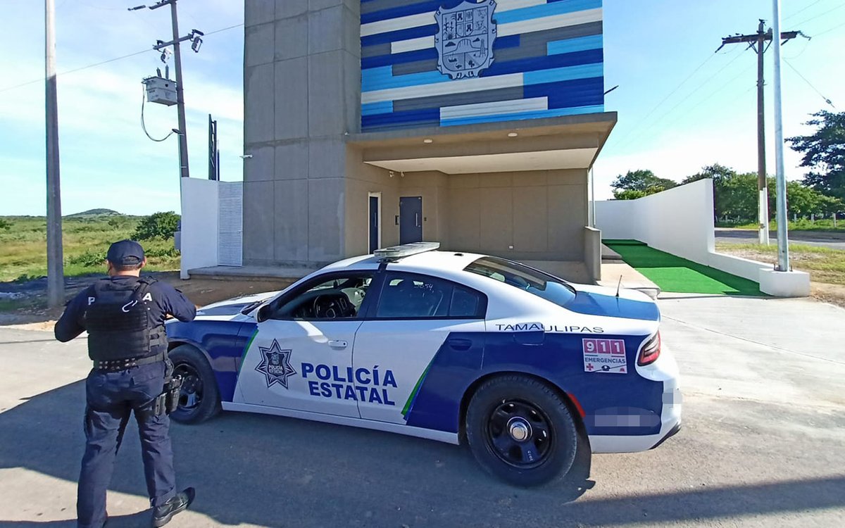 SSP_GobTam's tweet photo. #PrevencióndelDelito, en las carreteras de #Tamaulipas, los viajeros cuentan con 14 Estaciones con área de descanso, atención mecánica e información turística las 24 horas en #Cruillas #SanFernando #Llera #Matamoros #González #Reynosa #Padilla #Hidalgo #Jaumave #SLM #Güémez https://t.co/cvgP9Dqzmx