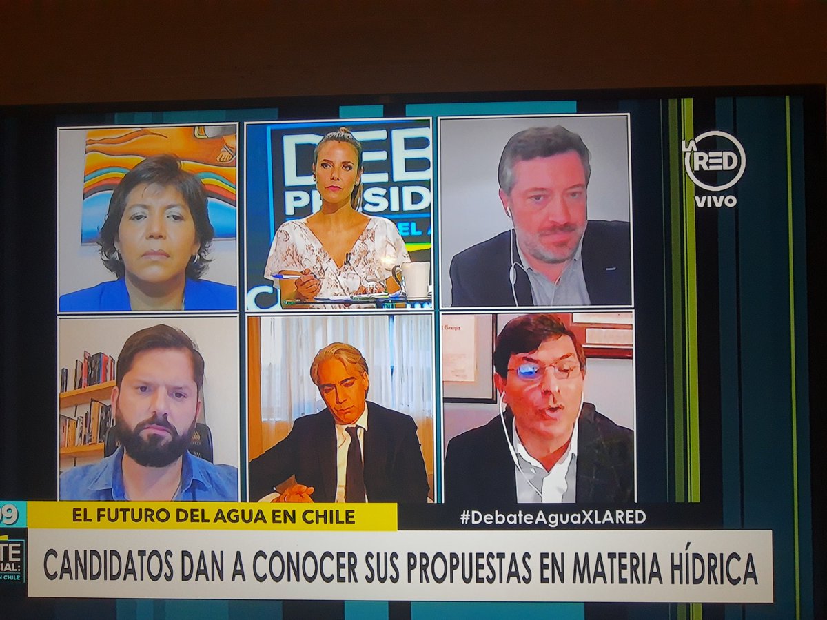 TikiBlanch's tweet photo. Y gooooooool de #ParisiEnDebate #debateAguaxLaRed No más operadores políticos en la Dirección General de Aguas!! https://t.co/aFrQqq7Lsp