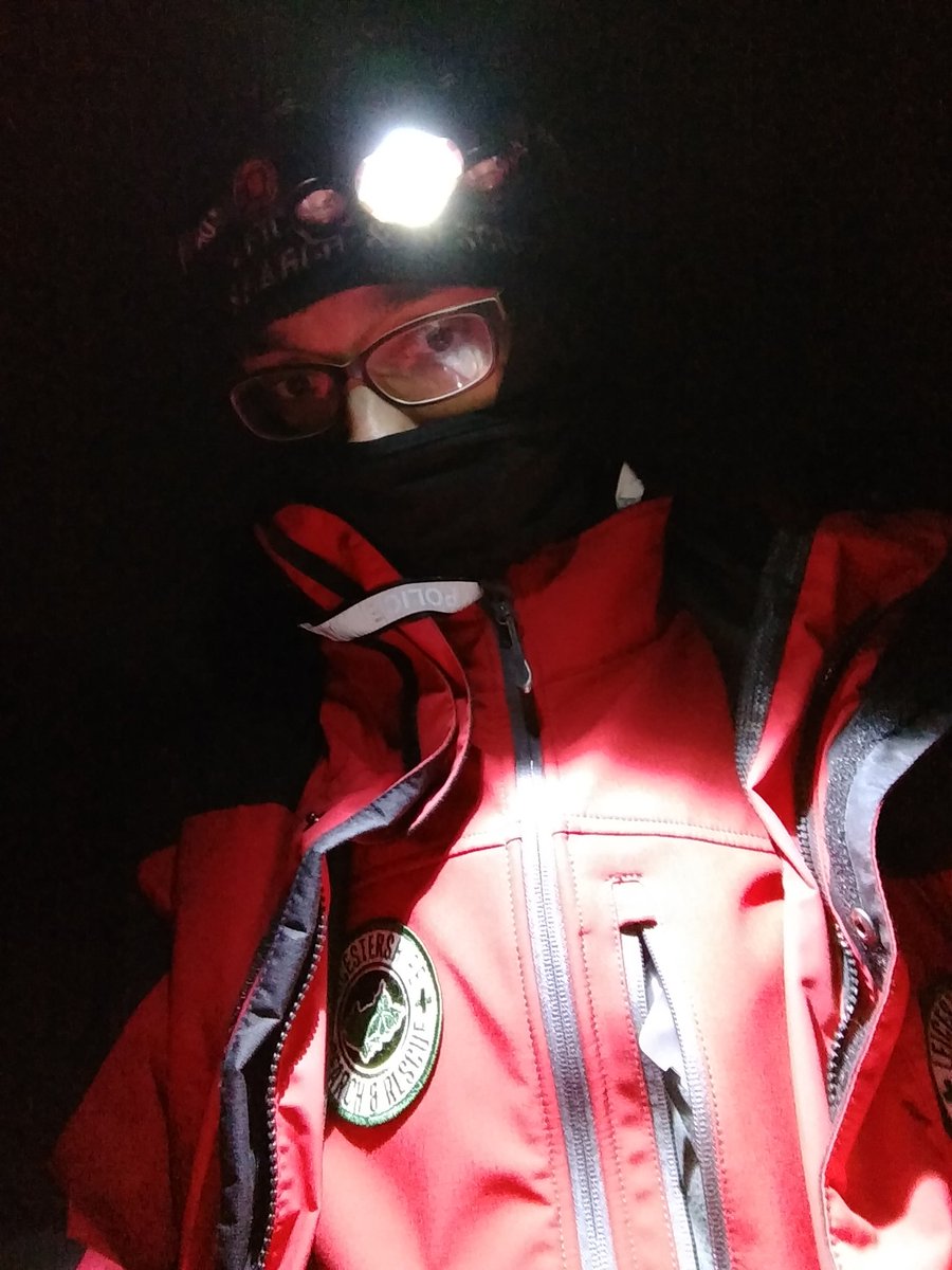 ben999responder's tweet photo. #Nighttime Training @LeicesterSAR #searchandrescue Exercise in Loughborough area. It's a cold one #seektofind #MissingPerson @LowlandRescue https://t.co/4HDtq2kubA