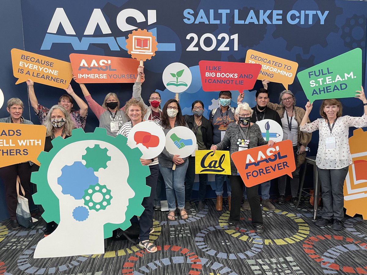 sm_wordsmith's tweet photo. Wonderful California library peeps enjoying #AASL21! @4csla #4csla https://t.co/wnduIti2Gh