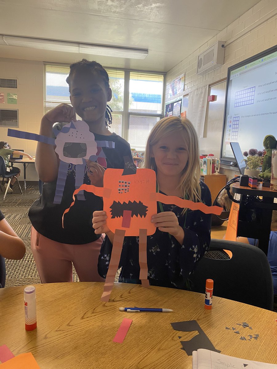 MrsAllenTeacher's tweet photo. Multiplication monster arrays! @TropicIslesElem #3rdgrade https://t.co/DclxdPbtyl
