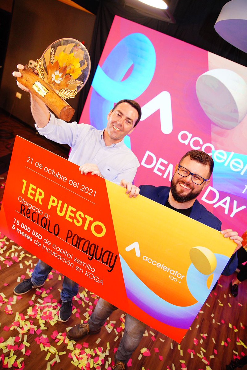 ¡Anunciamos oficialmente al ganador de #Accelerator100 2021! 📣

Reciqlo es el equipo ganador de USD 15.000 en capital semilla y 5 meses de incubación en Koga 🤩

¡Felicitamos a los premiados y a todos los equipos participantes de esta edición! 🎉