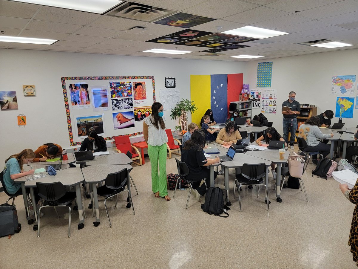 MrJClarkTeach's tweet photo. Another successful day of observation & reflection with #GCISDValor! Thank you for allowing Red Cohort in your classrooms @GigiGGonzalez, @MrsHeilhecker, & @MrsWhite6th! Learned, grew, connected, collaborated, and strengthened ourselves professionally today! #WeAreGCISD https://t.co/Jrr2GqFGUa