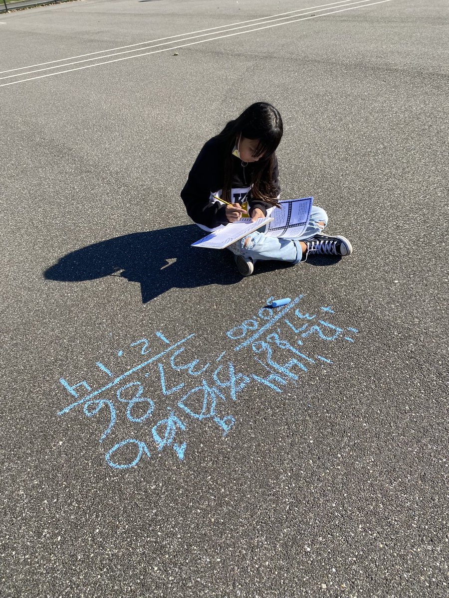 _Sara_Bender's tweet photo. Took advantage of the nice weather and brought our math lesson outside! Students used sidewalk chalk to solve decimal addition and subtraction word problems. #northbabylon #teachnb #lovetoteach #funin5thgrade https://t.co/UhLkQ6J4iM