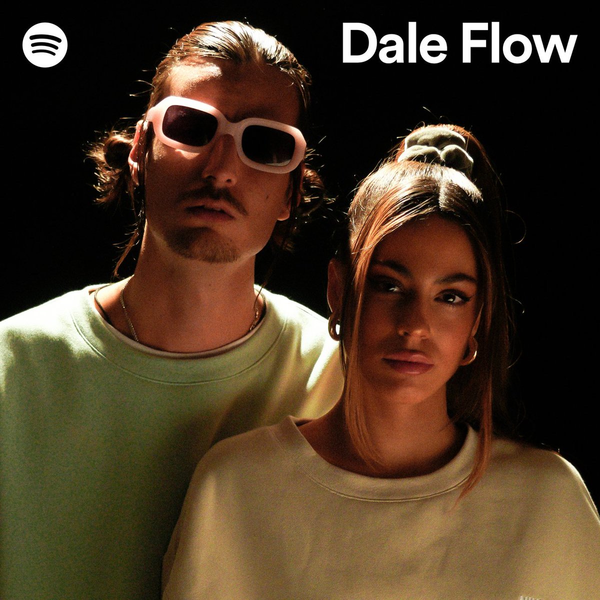 warnermusicmex's tweet photo. .@Dannocean y @TiniStoessel son portada en #DaleFlow y te esperan en @SpotifyMexico para que goces "Tú No Me Conoces" 🍓🦖💛
https://t.co/4DddpC840v https://t.co/9bfbPXy3b7