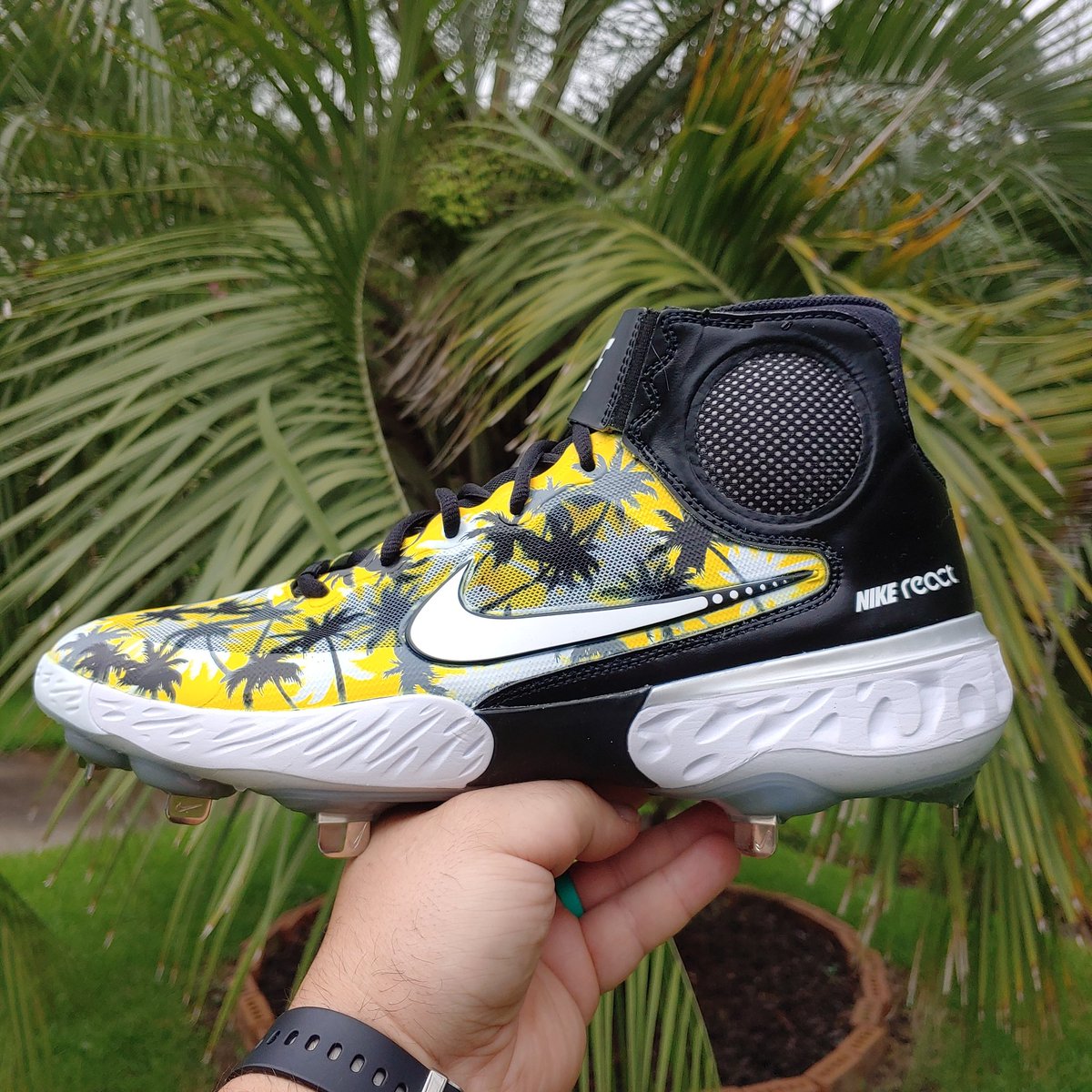 m7customdesigns's tweet image. #jacquardproducts #jacquard #stadiumcustomkicks #customcleats #paintedcleats #airbrushedcleats #allpaint #nostickers #nowraps #justsniffingpaint #m7customdesigns @JacquardProduct @jacquardsneakers @stadiumck