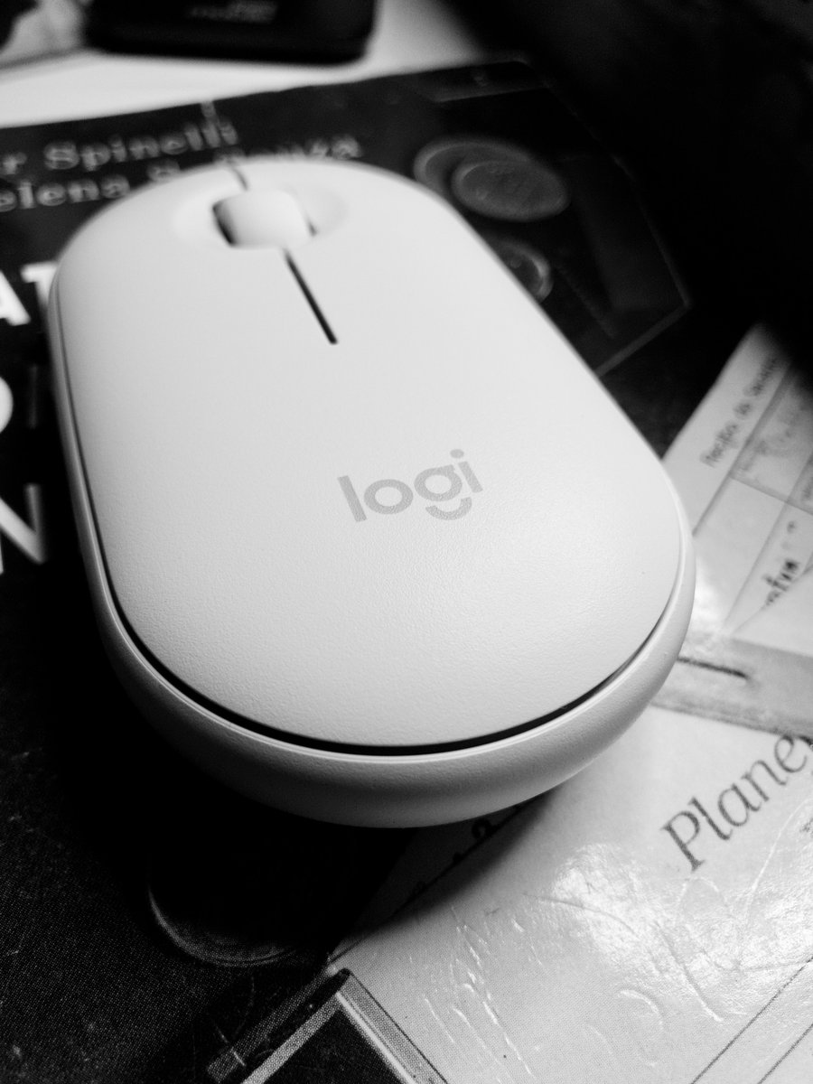 photosforphotos's tweet image. my new baby 😍 #LogitechM350 #Logitech