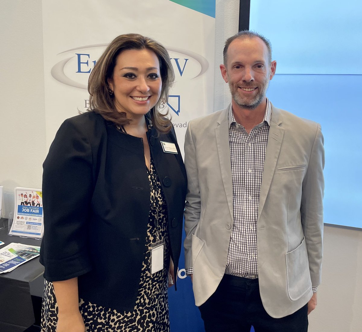 JustinJonesNV's tweet photo. Congrats to @EmployNVBizHub on your 1 year anniversary at Sahara West Library! The partnership between @LVCCLD and @OneStopCareerNV is such a great resource to support our small business owners! https://t.co/waEL8DL7DQ