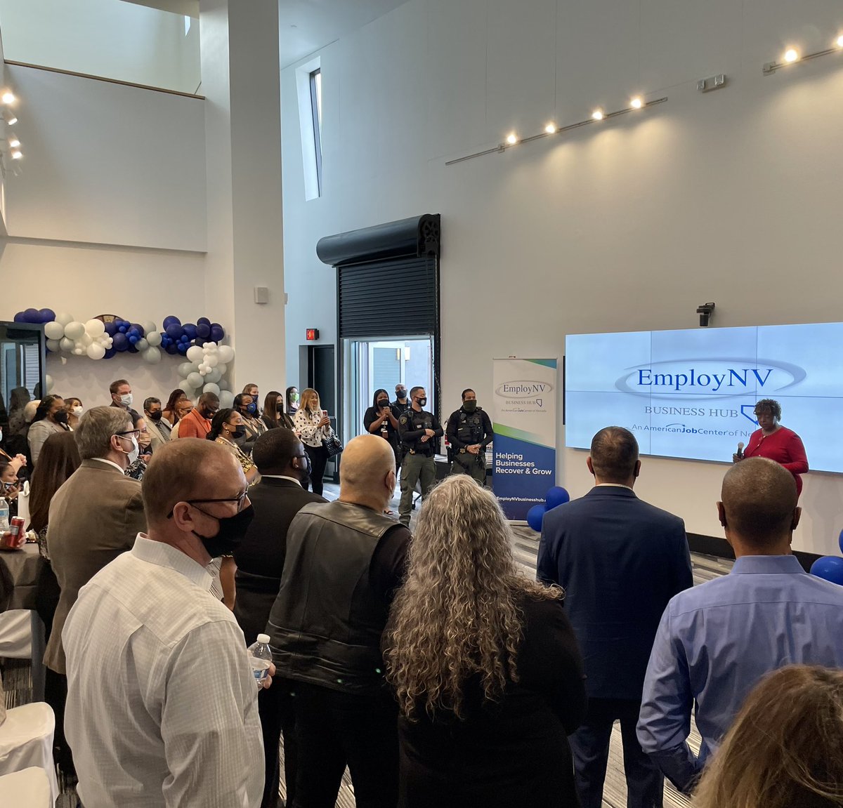 JustinJonesNV's tweet photo. Congrats to @EmployNVBizHub on your 1 year anniversary at Sahara West Library! The partnership between @LVCCLD and @OneStopCareerNV is such a great resource to support our small business owners! https://t.co/waEL8DL7DQ