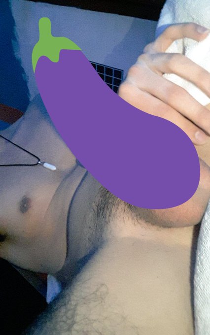 Hola chic@s Empezaremos a subir m&aacute;s contenido de los diferentes integrantes del canal 🥵💦 Si llegan 10<a class="tags" target="_blank" title="On Twitter" href="/?out=eyJ0eXAiOiJKV1QiLCJhbGciOiJIUzUxMiJ9.eyJpYXQiOjE3MjEzNTM5NjgsImlzcyI6InR3cG9ybnN0YXJzLmNvbSIsIm5iZiI6MTcyMTM1Mzk2OCwiZXhwIjoxNzUyODg5OTY4LCJyZWRpcmVjdF91cmwiOiJodHRwczovL3R3aXR0ZXIuY29tL3MifQ.dE3_jZz-sUFddmaK-Jx4vqVuwX4Ym3Robtp4XnYoXDQ_qvth7nbBxJuH21ZVaj7DGSTiHEoiq-Cx9y_4cjACMw">@s</a><a href="/tag/parejahub"class="tags"><span>#parejahub</span></a>
