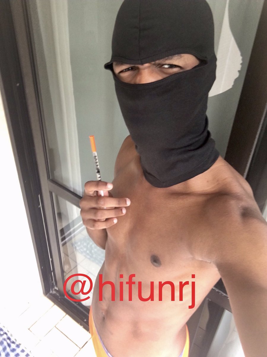 Halloween coming up… are you guys going to ask for CANDY TREATS or would you rather enjoy some TRICKS??? 😈😈

#pnp #high #pnpmeth #hifun #slam #slumrush #slamming #chemsex #tina #drugs #slammed #crystalmeth #gaypnp #bb #blowingclouds