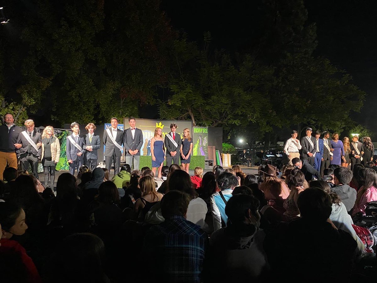 VCSCrusaders's tweet photo. Thank you, ASB, for putting on another AWESOME Nonfire, and congratulations to your 2021 Homecoming King, Jaesung Lee! More photos to come…!
_____
#VCSFamily #CRUNITED #VCSHomecoming #Nonfire https://t.co/LSDrWpq20W