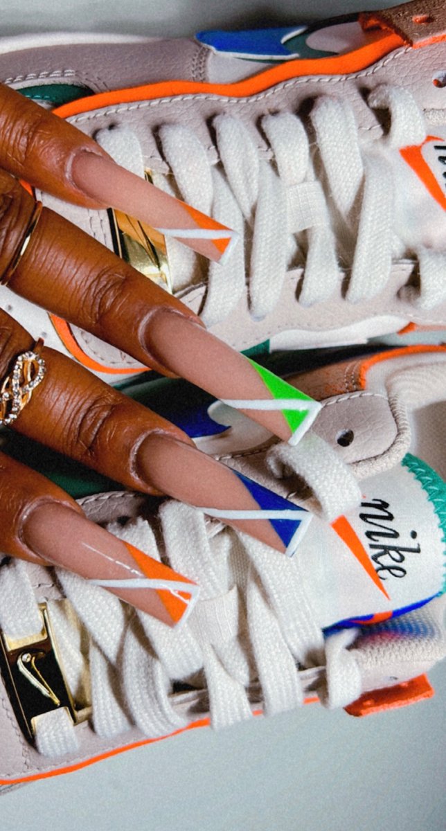 _prxttymf's tweet photo. Itβs definitely giving Iconic β¨π«
#Nails #blackowned #entrepreneur #nike #handpaintedacrylic #nike #blessed #design #htx #katynails #htxnails #iconic #burberry #chanel #barbie #pink #naildesigns #nailhause #kiarasky #gelnails #selftaught #selflove #nailartist #artist #dior https://t.co/MoeHCymDGY