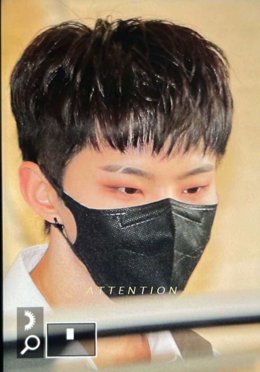 attionHS's tweet photo. (pre) 211022 🐯🐯
#세븐틴 #SEVENTEEN 
#ホシ #HOSHI #호시 
#Attacca 스크래치ㅠ https://t.co/J9DkRN9pRJ