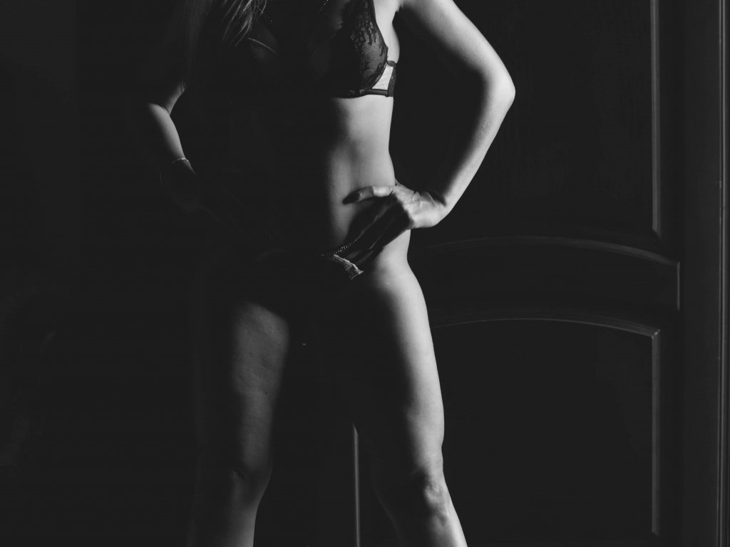 kent_leya's tweet photo. Just finished a pay-per-minute #Skype show on Skyprivate! You can call me too for a sexy private show here:  https://t.co/NMlo0NvXqw

https://t.co/whfX2msJqZ https://t.co/bR11adP2F9