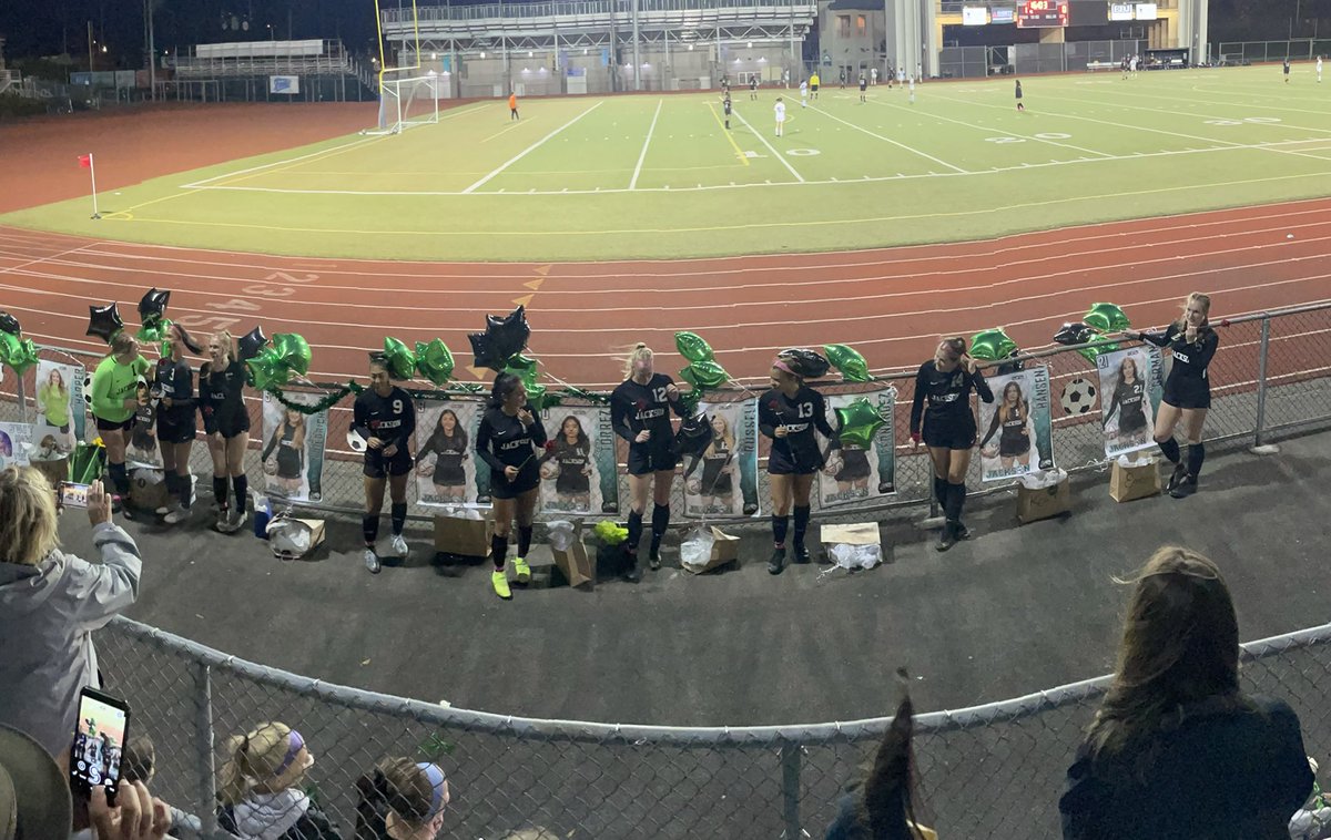 JHSgirlsoccer's tweet photo. Congrats to all Jackson Girls Soccer Seniors tonight! ⚽️⚽️
Avery, Kaeden, Kaelyn and Kate with goals
Abby in goal with the shutout 
Josie and Emma stout defensively
Emilyn and Valerie putting in the midfield work! 
Great job girls!
@JHSWolfpack @HeraldNetPreps @HMJacksonHS https://t.co/W8CiXGDD62