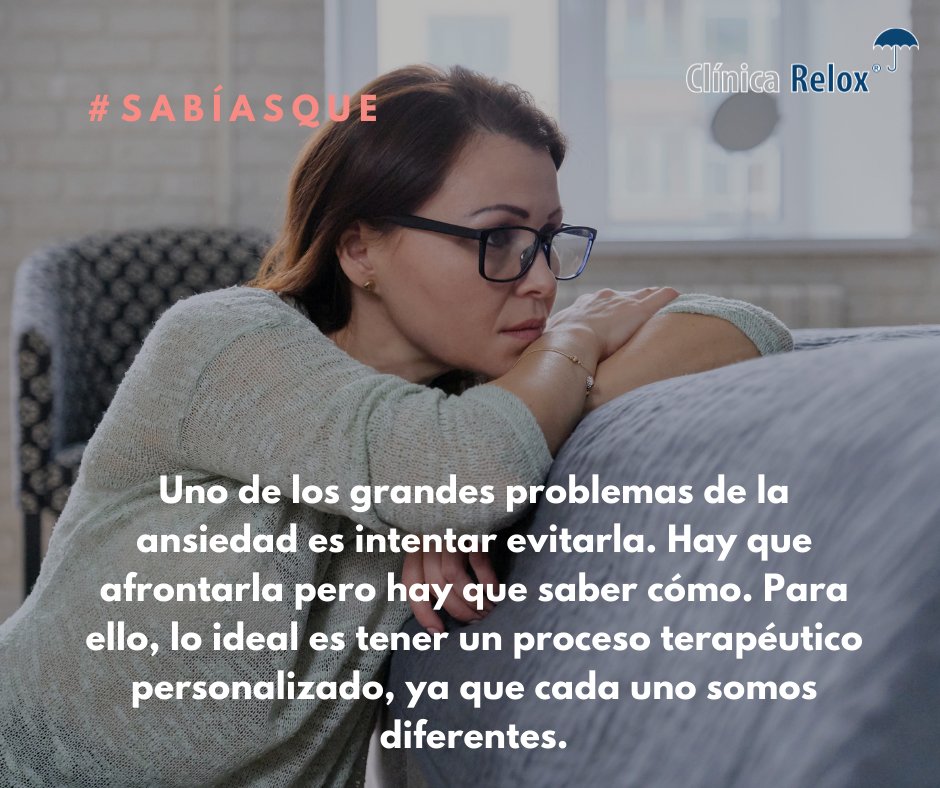 ClinicaRelox's tweet photo. #SabíasQue La ansiedad se caracteriza por sensación de malestar, preocupación, hipervigilancia, tensión, temor, inseguridad, sensación de pérdida de control, etc. Pero intentar evitar estos sentimientos te traerá más ansiedad.
#SaludMental https://t.co/nnlPhqPsge