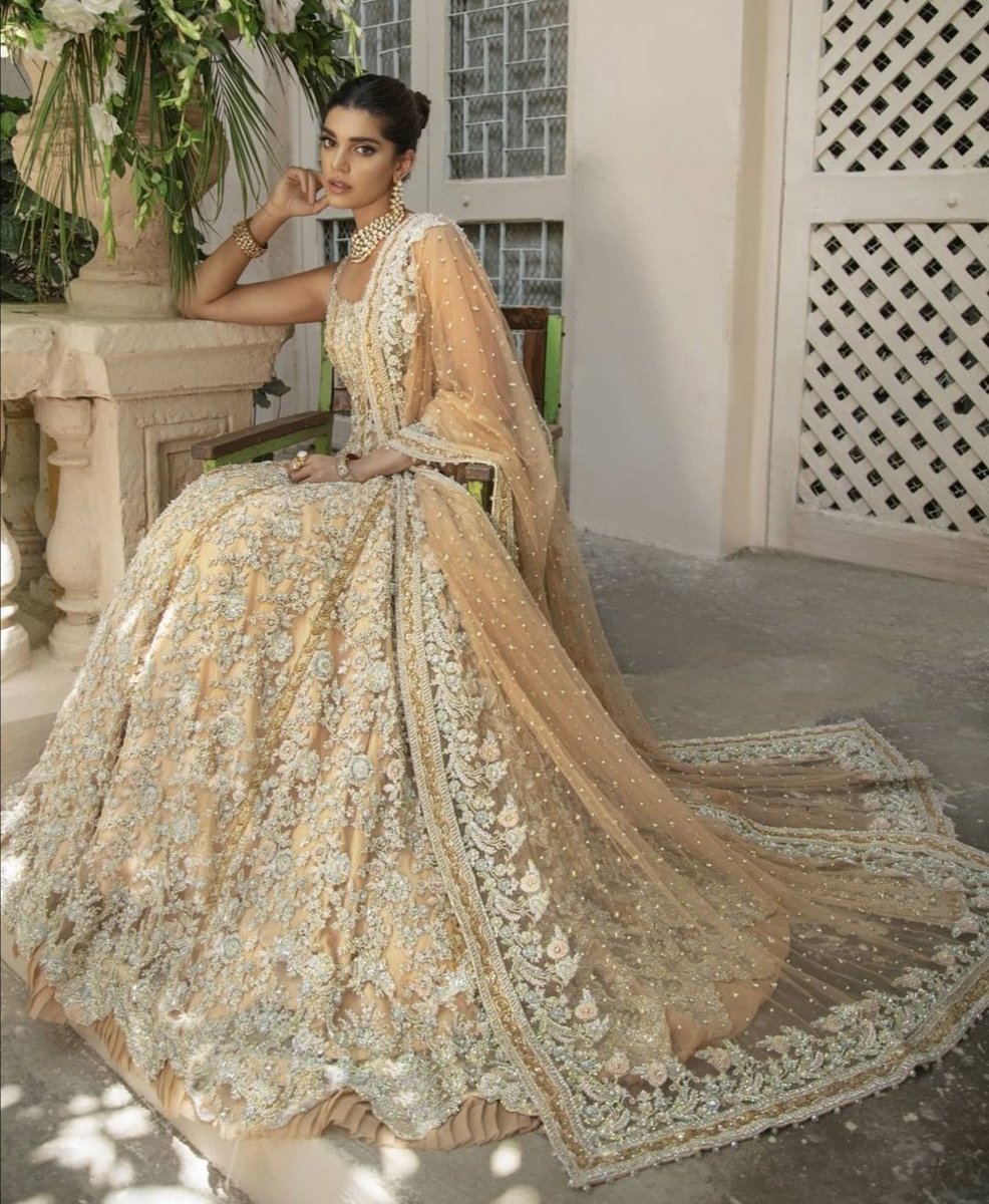 FilmUpdates's tweet image. Sanam Saeed for Saira Shakira
