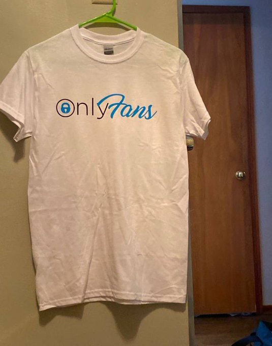 My friend @CarmanCadence really needs our help! Her mother is really beginning to deteriorate. She is<a class="tags" target="_blank" title="On Twitter" href="/?out=eyJ0eXAiOiJKV1QiLCJhbGciOiJIUzUxMiJ9.eyJpYXQiOjE3MjUxNTAwMjksImlzcyI6InR3cG9ybnN0YXJzLmNvbSIsIm5iZiI6MTcyNTE1MDAyOSwiZXhwIjoxNzU2Njg2MDI5LCJyZWRpcmVjdF91cmwiOiJodHRwczovL3R3aXR0ZXIuY29tL0Nhcm1hbkNhZGVuY2UifQ.Y4TMHutBYVt51t1REsMSMYDlkxotmB-YPM8IFtTeAxIT8-dgWvO6BQTqhCzbZk_ddFCYVTiQZYH8TtUeeqlybQ">@CarmanCadence</a><a href="/tag/manyvids"class="tags"><span>#manyvids</span></a>