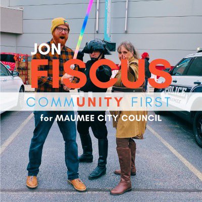 Lightsabers are cool. That is all.
#FiscusForMaumee
#commUNITYfirst
#theforceisstrongwiththisone