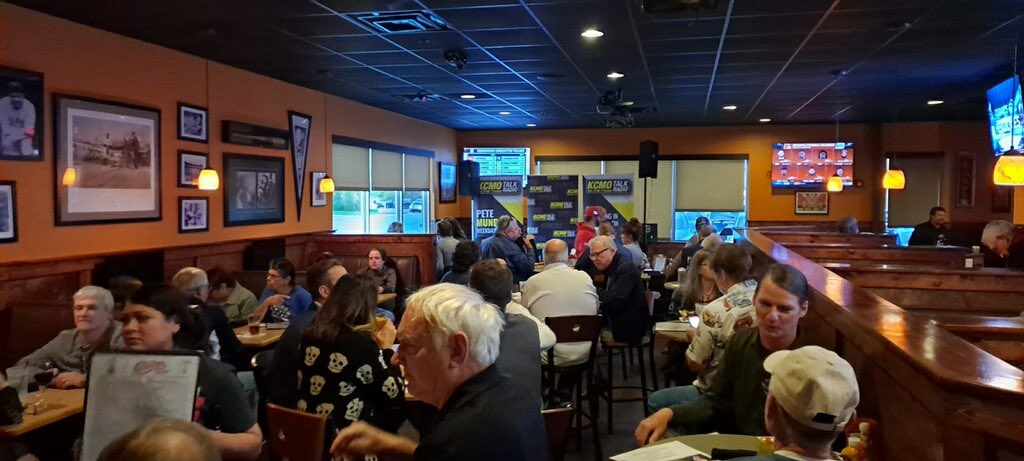 kcmotalkradio's tweet photo. Thanks to everyone who came out to Coach’s Bar and Grill for #PoliticsAndAPint tonight! Fantastic turnout and a good conversation between @mczinege and @PeteMundo! https://t.co/k8jw2TJhXF