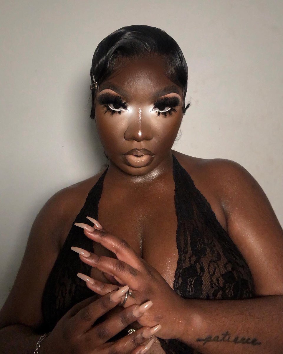 Naezrah's tweet photo. orange and yellow blush is superior. argue with your big toe. https://t.co/qW3SZEibzo