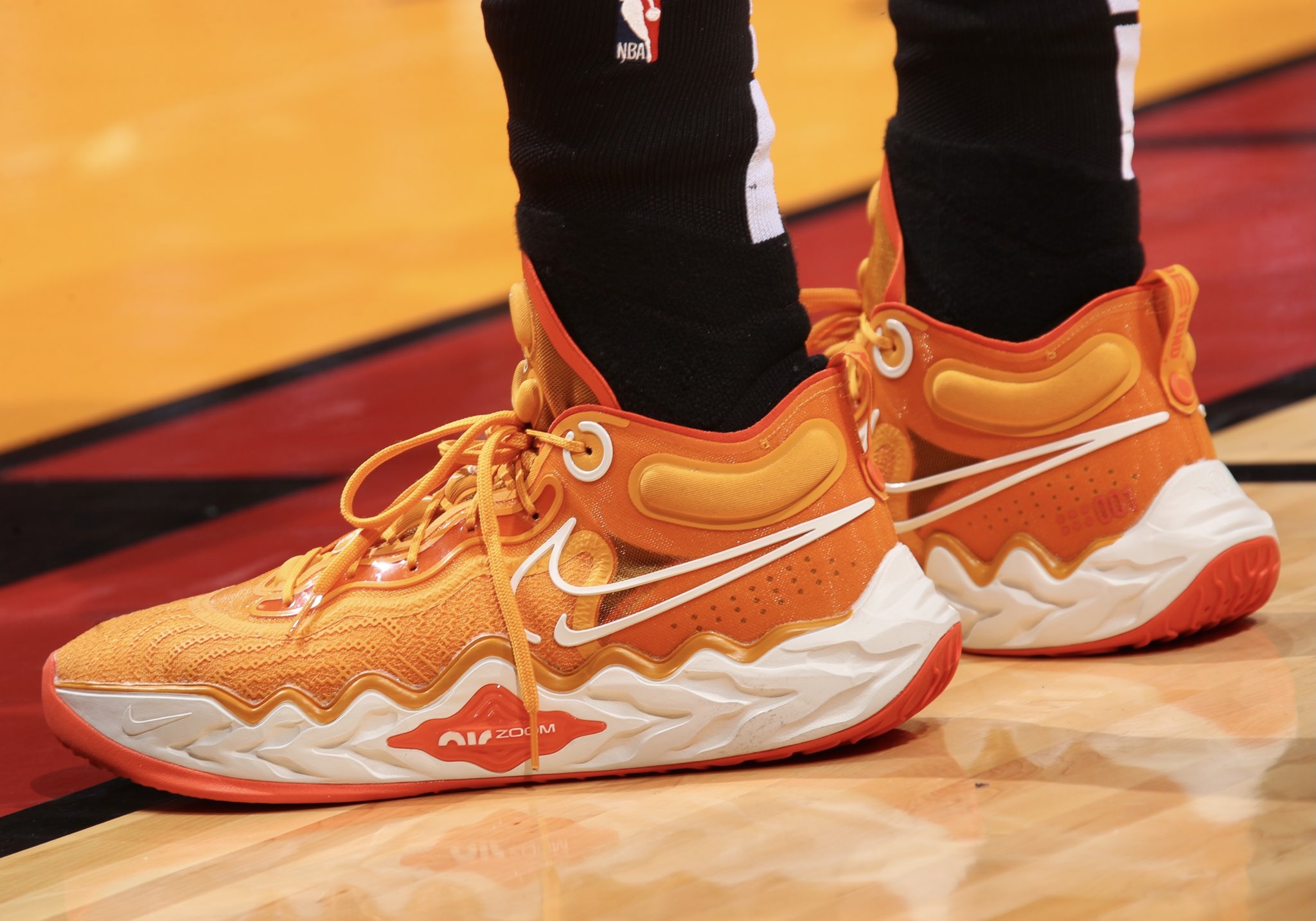 nike gt run nba