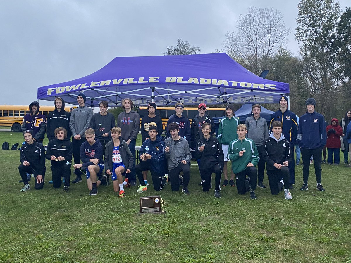 XcBulldog's tweet photo. It’s championship season.  Celebrate tonight, back to work tomorrow.  Earning CAAC Red league honors tonight Meghan Ford, Amanda Meninga, @AmeliaKerschke, Maddie Chrome, Riley Kerschke, Payton Ball, Alex Doneth, @BuskirkLandon, Chase Miller, Eric Rice, James Meninga, Evan Ross. https://t.co/3hYEfedDfI