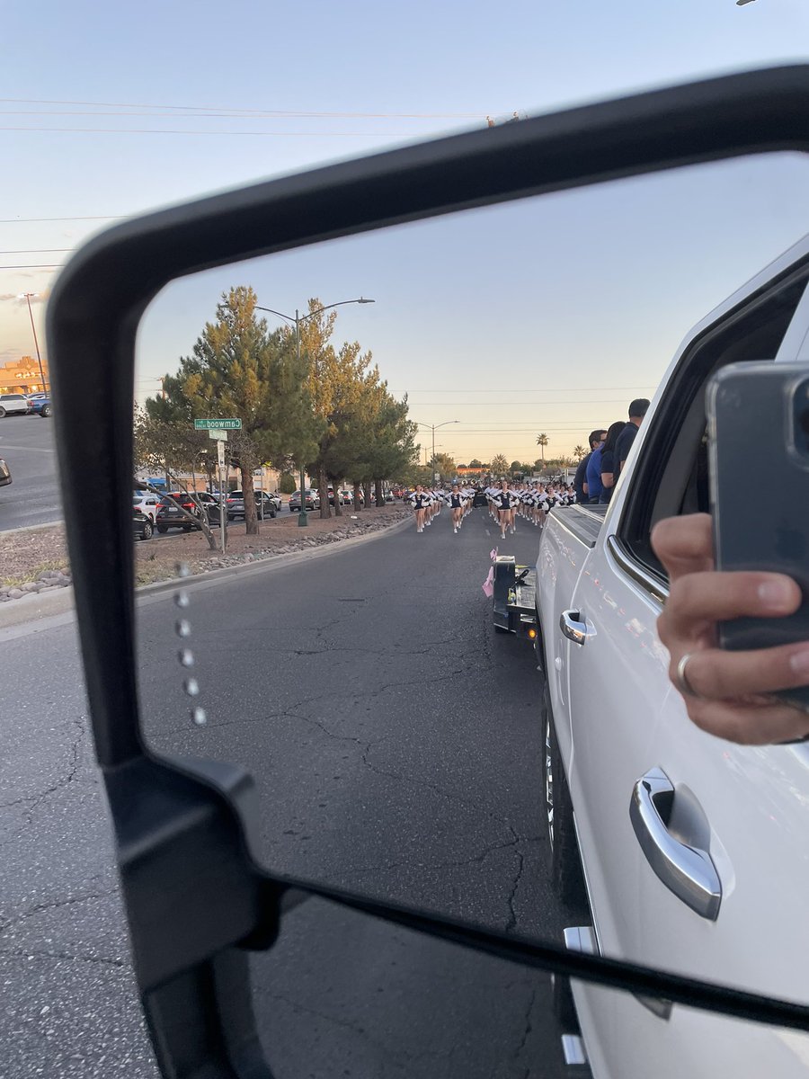 RNCarrillo_Nick's tweet photo. 💙💛HOCO2021PARADE💙💛 Brigade-Arcade!!! #adminfliat #fearlessleaders #goTroopgo #theDistrict @dem915boys @Btorres_EHS @ZubiateSteve @AllenHaynes_AP @Txchick92 https://t.co/mCwWhyQdjB