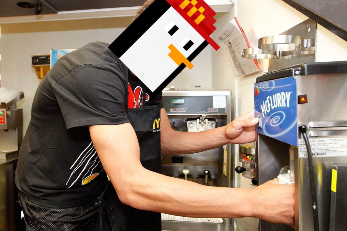 peskypenguins's tweet image. y0 come thru it's lit we got the mcflurry machine workin again