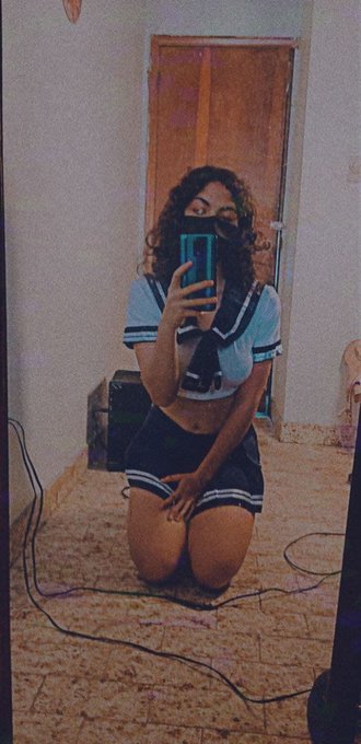 https://t.co/SuBJhrCMSi Subscribe and enjoy what&acute;s under this🥺🔥  #snapchat #snap #nudes #snapsessions<a href="/tag/snapchat"class="tags"><span>#snapchat</span></a><a href="/tag/snap"class="tags"><span>#snap</span></a><a href="/tag/nudes"class="tags"><span>#nudes</span></a><a href="/tag/nswf"class="tags"><span>#nswf</span></a><a href="/tag/onlyfans"class="tags"><span>#onlyfans</span></a><a href="/tag/sellingnudes"class="tags"><span>#sellingnudes</span></a>
